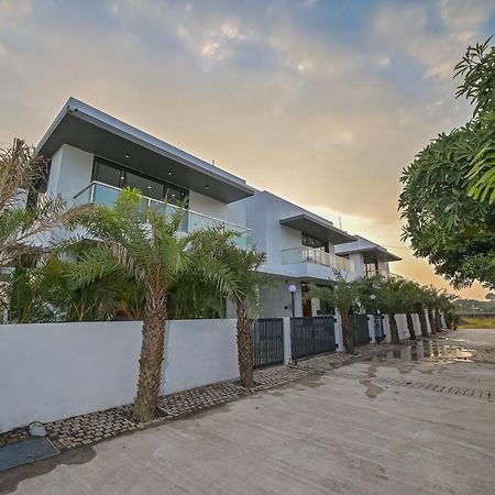 Jalsa Villas Phase 2 Szaputara Kültér fotó